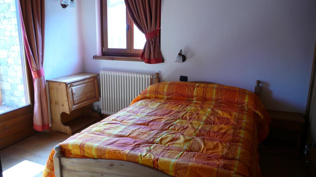 Residence Les Myosotis Champoluc Exterior photo