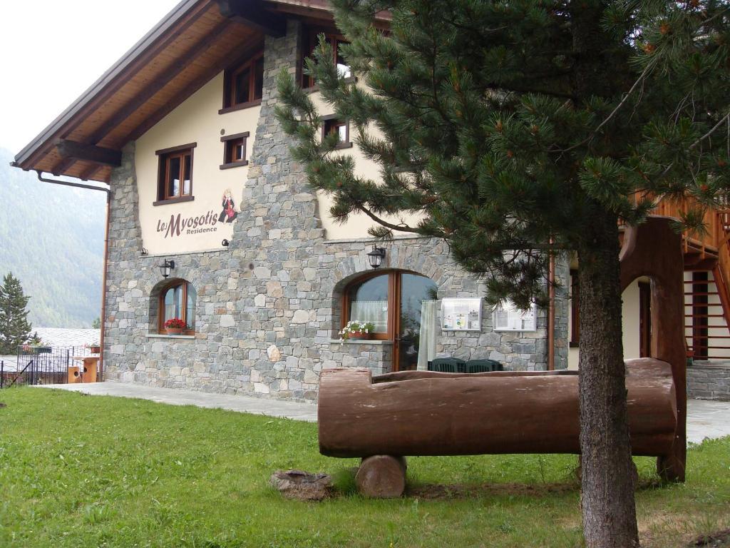 Residence Les Myosotis Champoluc Exterior photo