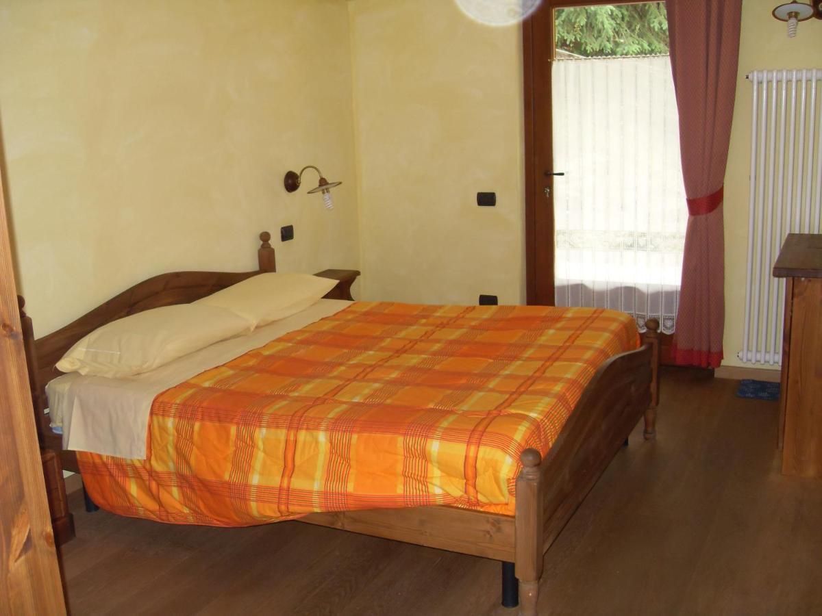 Residence Les Myosotis Champoluc Room photo